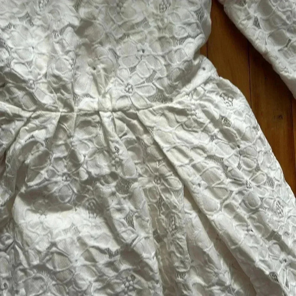 Tara Jarmon ivory lined flower lace  dress - Picture 3 of 7